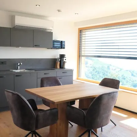 Noelani Natuerliches Waldidyll Apartment San Genesio Atesino